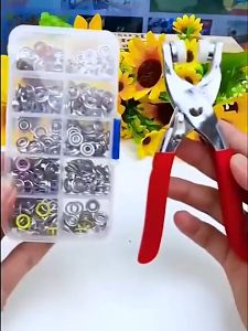 Snap Fasteners Kit for Clothing Thickened Snap Fasteners Kit DIY Sewing Buttons Set Five Claw Buckle Set with Hand Pressure Pliers Too