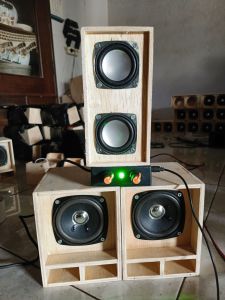 1 set soundminiatur 3inc + lampu beam (siap bunyi)