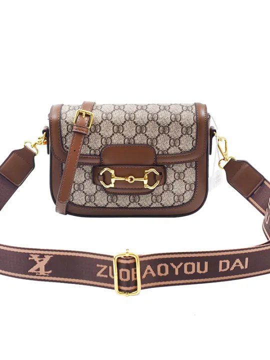 Elegant%20Luxury%20Small%20Niche%20Saddle%20Bag%20-%20Image%206