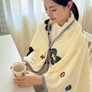 NAIFUNA | Air Conditioning Shawl Blanket Milk Fleece Office Nap Blanket