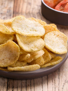 Indonesian Papatonk Snacks 6 Bags Original Flavor Puffed Shrimp Chips Seaweed Crisps Ideal for Movie Time Office Snacks