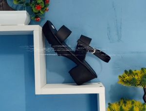 Sizka shop - Sandal Wanita Dewasa Wedges Sol Jadi Gesper Trendy