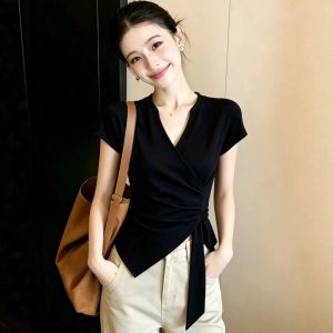 Loowmane | Irregular V-Neck Black Tees