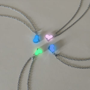 4 Pcs Luminous Four-Leaf Clover Good Friend Sister Brother Couples Grow In The Dark Stainless Steel Chain Jewelry Set Pe