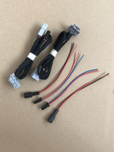 High-Pitched Horn Male And Female Plug Suitable for Honda Crv Bini Siweiya Gelepa Jiede Original Factory Car Audio Modification Parts