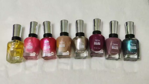 Sally Hansen Complete Salon Manicure Nail Polish 14.7mL - Strengthening Long-Lasting Chip-Resistant Glossy Finish
