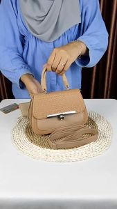 Kotak Kombinasi TUAH BAGS: Tas Jinjing & Selempang Wanita 2024