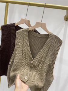 เสื้อกั๊กถักคอวีแขนยาวสำหรับผู้หญิงไซส์ใหญ่ เสื้อคลุมคาร์ดิแกนสั้นสไตล์วินเทจสำหรับฤดูใบไม้ร่วง 2024 เสื้อคลุมกันหนาวแบบสวมทับ