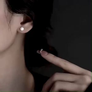 S999 เงินแท้ ต่างหูหูมุกธรรมชาติขนาด 5.5 มม.ต่างหูสไตล์ญี่ปุ่นและเกาหลี Minimalist ไม่ทำให้เกิดอาการแพ้ใส่อาบน้ำใส่นอนได้ไม่ทำให้อักเสบ(พร้อมส่งถึงมือ1-3วัน) A156