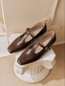 Basto | Vintage Commuting Square Toe Womens Shoes