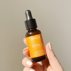 SEGLE VITAL C FACIAL SERUM - Serum Vitamin C Chống Oxy Hóa Dưỡng Sáng Mờ Thâm Sạm Tăng Độ Rạng Rỡ Và Giảm Stress Da