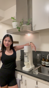 Sodarizer Spark Soda Maker Kit - Sparkling Water Maker Machine with Refillable CO2 Tanks like Sodastream with C02 cylinder