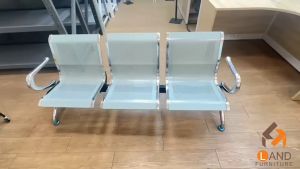 เก้าอี้แถว3ที่นั่งมี 2 สี สีน้ำเงิน-สีเทาใช้กับ ร้านค้า/โรงพยาบาล/สนามบินเหล็กหนาแข็งแรงทนทาน รับน้ำหนักได้ 300 กิโลออกใบกำกับได้สินค้าเป็นแบบประกอบเองส่งตรงจากไทย