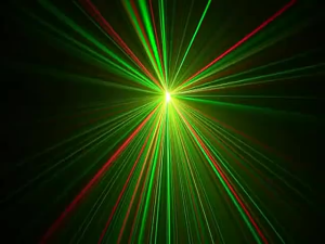 <𝙇𝒂𝙯𝑺𝙜𝑴𝙖𝒍𝙡> Mini Red & Green LED Laser Projector Stage Lighting Effect Patterns Voice & Music -activated Voice-control DJ Disco Xmas Party Club Light