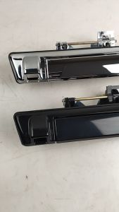 [READY STOCK] Isuzu D-Max Dmax V-Cross 2021-ONWARDS Rear Bonnet Handle Rear Tail Gate Handle Outer (Black/Chrome)