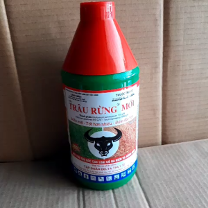 Thuốc trừ cỏ Trâu rừng mới CHAI 900MLDiệt cỏ khai hoang đầu trâu thuốc trừ cỏ đầu trâu thuốc diệt cỏ đầu trâu thuốc trừ cỏ diệt cỏ vườn cỏ bờ AGRIHG
