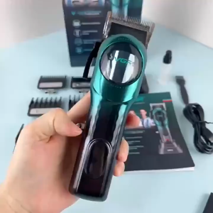 VGR V-166 Stainless Steel Blade Wireless Hair Clipper LCD Screen Push-Pull Trimmer Rechargeable Mens Electric Hair Clipper