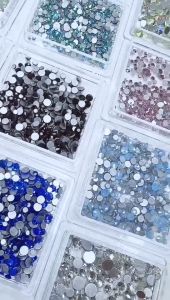 Mix 350pcs Colorful AA S Element  Crystal Flat Rhinestone  Rhinestone DIY Nail Deco Mix Pack 现货 超亮水晶平底钻混装彩色水钻diy美甲饰品