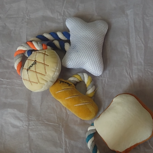 Đồ chơi nhồi bông chút chít bện thừng cho chó nhai gặm - Đen Ta pet shop