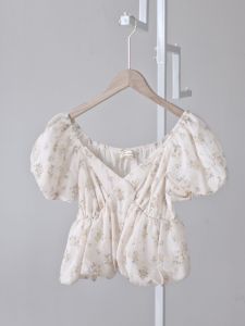เสื้อผ้าฉลุุ ลายดอกไม้หวาน แขนพอง ปลายบอลลูน kmestyle