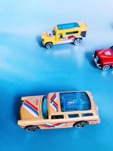 Childrens simulation alloy toy car sports car truck jeep sliding model boy car birthday gift