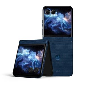 Motorola | Flip Phone with 50 Million Main Camera 3.6 inch Outer Display