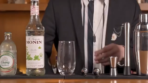 Bartender Kit - 6PCS Stainless-Steel Travel Cocktail Shaker Set Bar Tools Set w/Martini Shaker Drink Mixer Spoon & Mojito Muddler for Cocktails - Bar & Bartending Kit