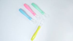 City Goods Nursing Supplies Soft Complementary Food Feeding Training Baby Silicone Spoon with Cover