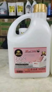 Fabric Softener/Pelembut Pakaian/Pewangi Pakaian/Fabric Conditioner/2.5Litres/Wangian Fabric [Golden Panda]