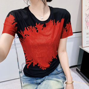 YIMEI เสื้อคอกลมตาข่ายสำหรับผู้หญิงเสื้อซับในฤดูร้อน2025เสื้อยืดแขนยาวพิมพ์ลายตัดกันเสื้ออเนกประสงค์ไซส์ใหญ่พิเศษเข้ารูปพอดี