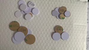 50pcs 125Khz RFID ID  Sticker Coin Cards TK4100 Chip or T5577 Rewritable Or UID Changeable  Round Copy TAG For Access Control