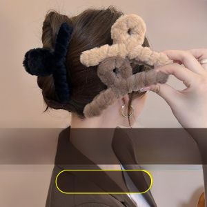 2024 New Arrival Stuffed Grip Womens Hair Volume Less Small Size Fancy Barrettes Shark Clip on the Back of the Head Half Hair Accessories