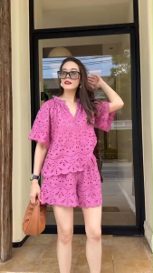 🔖Mirrorsister 50520.3 เซ็ทเสื้อคู่กางเกงปักฉลุ เสื้อคอระบายติดกระดุมเปิดปิดได้ กางเกงขาสั้นปักฉลุทรงA มีกระเป๋าล้วงได้