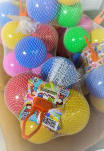 บอลในถุงตาข่าย บรรจุ6ใบ คละสี