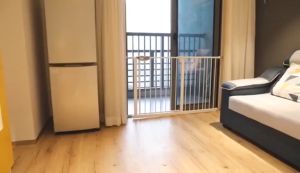 HKFILGHT Safety Lock Baby Gate 65-112cm Baby Safety Gate Auto Lock Pagar Bayi Pets gate Fit Various Size