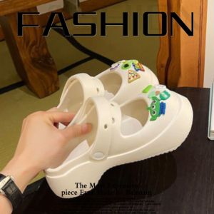 รองเท้าแตะหัวโตน่ารัก รองเท้าแตะ EVA พื้นหนา - สีสวย - มาพร้อมตัวติดน่ารักๆ แมทช์เข้าได้กับทุกชุด เหมาะกับทุกเทศกาล คือดีนะ💓