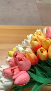 พรอพถ่ายรูปดอกไม้ ดอกไม้ประดิษฐ์ ดอกทิวลิปปลอม ดอกไม้แต่งห้อง