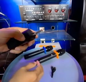 COD  2 PCS  Microphone Karoke Wireless Rechargeable 2 Channel UHF / mic imam mesjid terbaik wireles karaoke suara jernih vocal jarak 100 m / microphone wireles youtuber imam masjid kabel  bluetooth jarak jauh / mikropon tempel di telinga wisdom hp