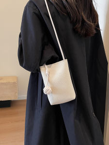TANGKOU | Delicate Soft Leather Lightweight Crossbody Bag