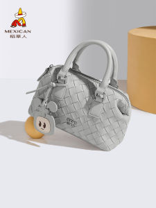 Strawman Bag Handwoven Large Capacity Boston Bag Single Shoulder Slant Cross Bowling Bag Casual Commuting Soft PU Leather