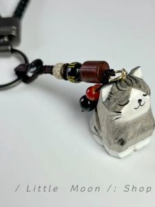Handcrafted Wooden Cat Keychain with Gradient Silver Thread Cute Pendant Gift for Boyfriend Girlfriend Creative Festival Supplies