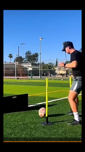 Football Rebound Board Polyethylene Football Baffle Portable Foldable Football Training Rebound Board