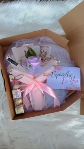 KADO ULANG TAHUN ANNIVERSARY HADIAH ULTAH BUKET BUNGA