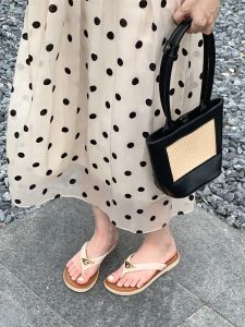 Dép Xỏ Ngón Đế Bằng Chống Trượt Nhiều Màu Sắc Thanh Lịch Cho Nữ Mùa Hè Thời Trang Phong Cách Hàn Quốc Dép Xỏ Ngón Đế Bằng PVC