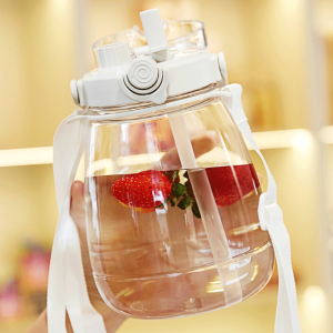 Large Capacity Portable Plastic Water Bottle Straw Cup High Aesthetic Value for Students And Children Durable Heat Resistant