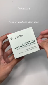 Wardah Calm & Soothe Gel Moisturizer 30g | CICA Complex + Panthenol Ceramide Reduces Redness & Irritation Barrier Repair Collagen Boosting Soothes Red & Irritated Skin Repairs Skin Barrier