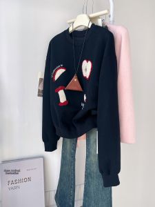 QINGNAER | American Retro Apple Embroidered Round Neck Sweater Black Loose Fit