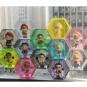 Hexagonal Display Box Diamond Model Doll Transparent Toy Storage Dustproof Honeycomb Style Organizer for Collectible Figures