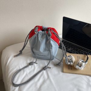 Túi Đeo Chéo Thể Thao Ngoài Trời Cho Nữ Túi Đựng Đồ Đi Bộ Túi Đựng Đồ Đựng Cốc Nước Đa Năng Túi Đeo Vai Đơn Túi Nhỏ