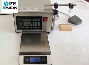 Digital Control Electric Filling Machine Liquid Filling Machine Digital Liquid Filling Machine 5-3500ML for Juice Milk